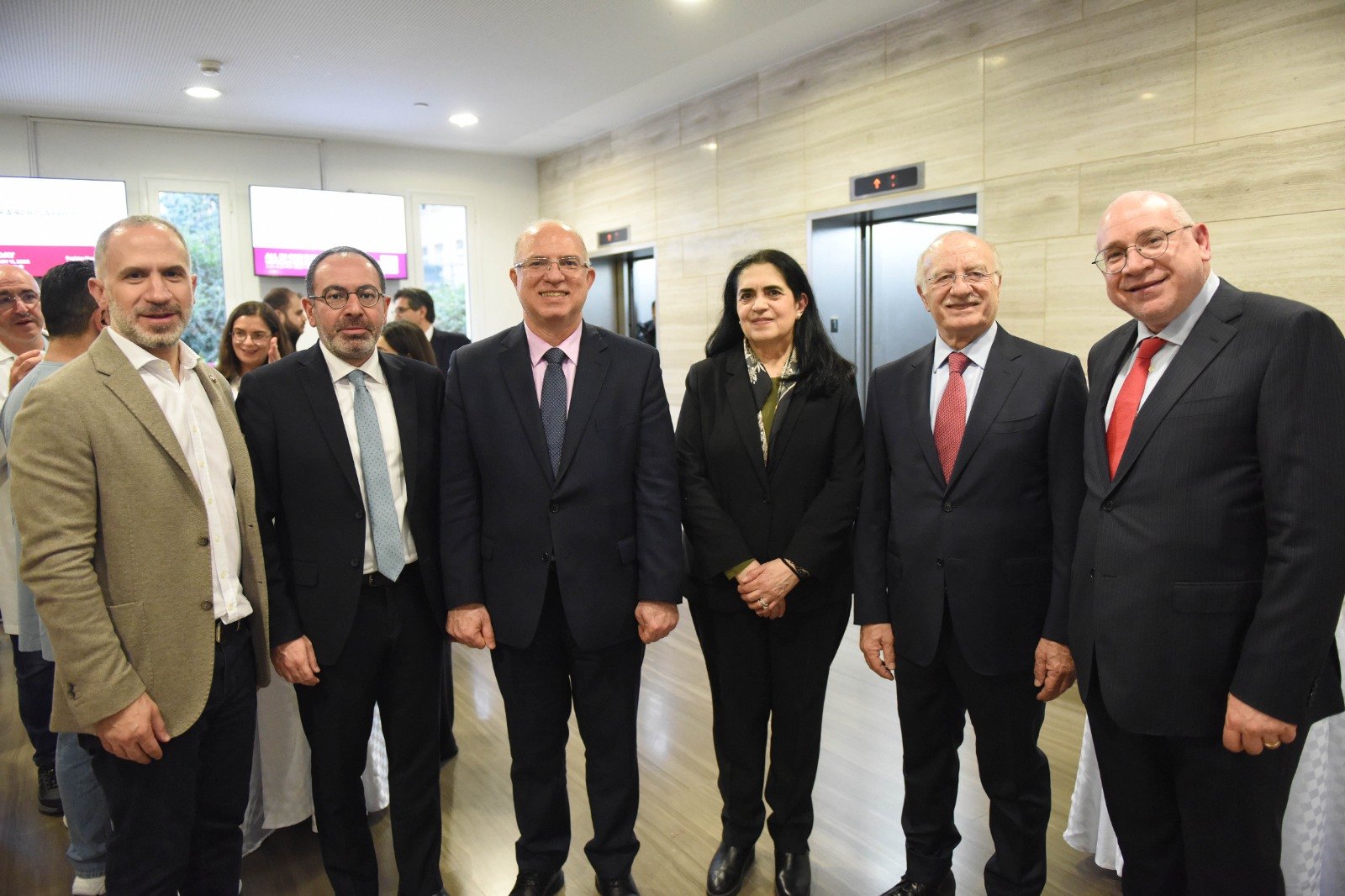 AUBMC surgical training unit inauguration: colleagues and guests, photograph 30